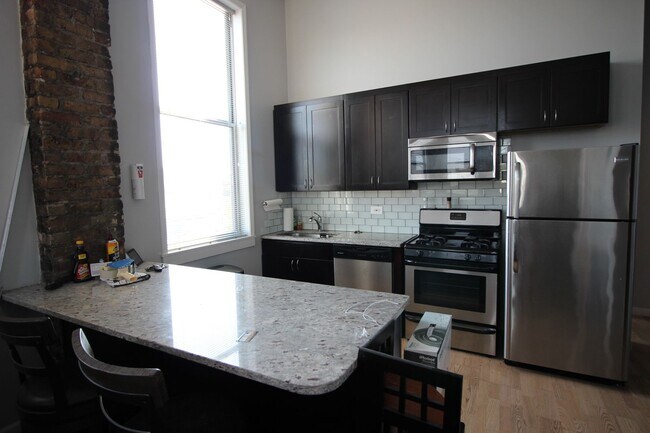 Foto del edificio - 7044 N Clark St