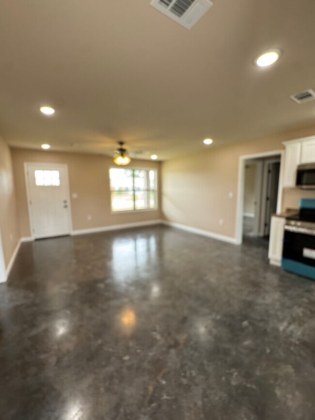 Foto del edificio - Brand New 3 Bed / 2 Bath in Trumann Availa...