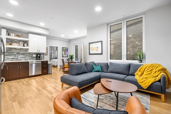 Foto del edificio - 10 Taber St