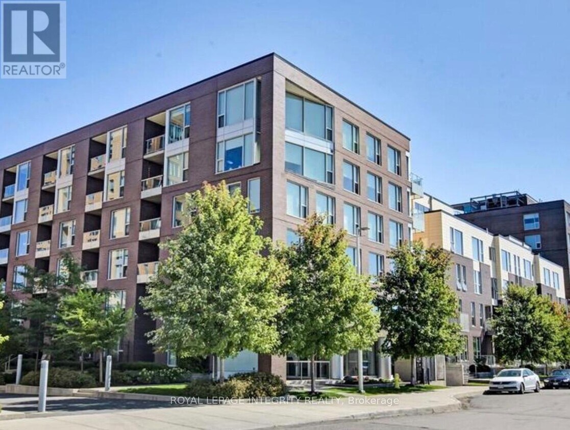 Photo principale - 300-300 Lett St