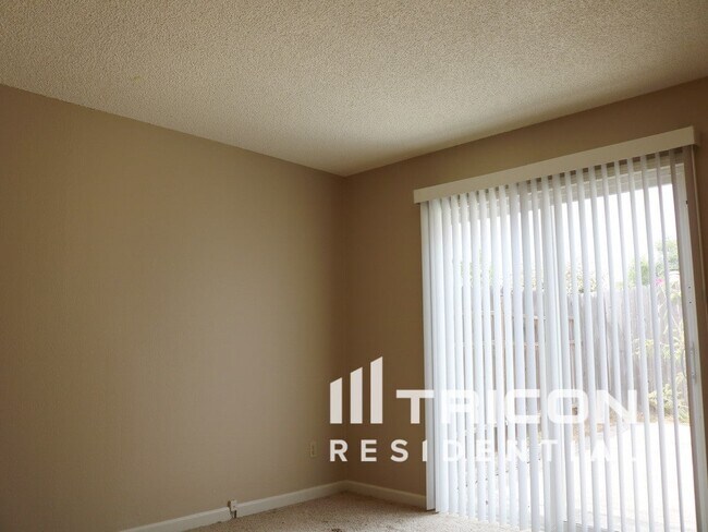 Foto del edificio - 506 Hyacinth Ct