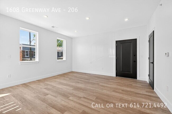 Foto del edificio - 1608 Greenway Ave