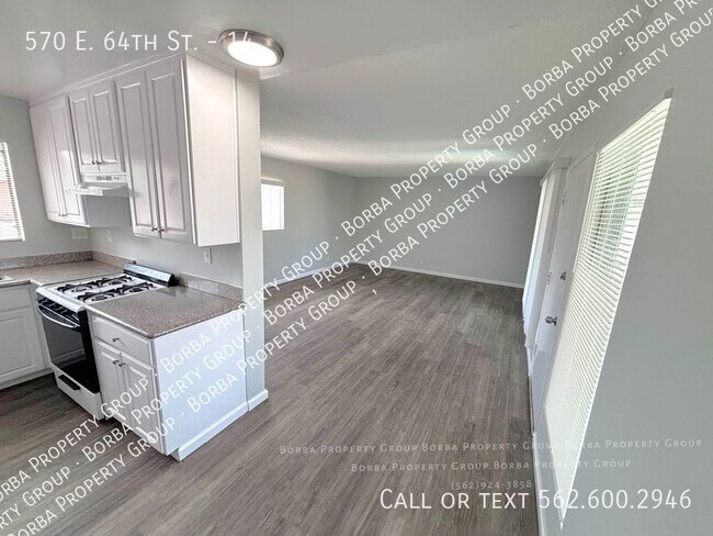 Building Photo - 1 BEDROOM | 1 BATHROOM APARTMENT WITH ONE ...