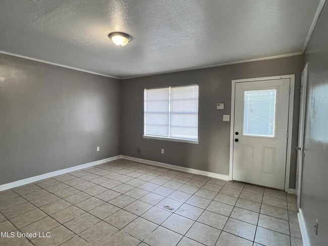 Building Photo - 11520 Klein Rd