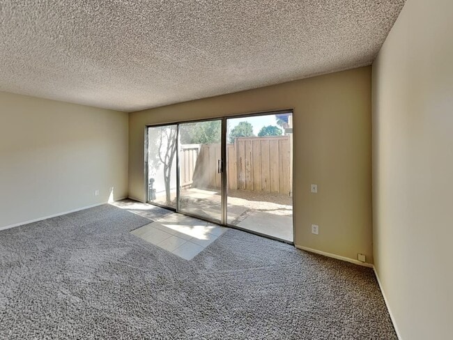 Building Photo - 25296 Via Sistine