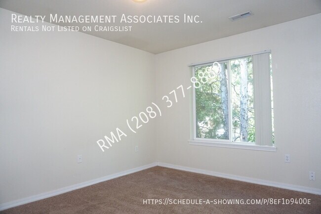 Foto del edificio - 1003 N Stilson Rd