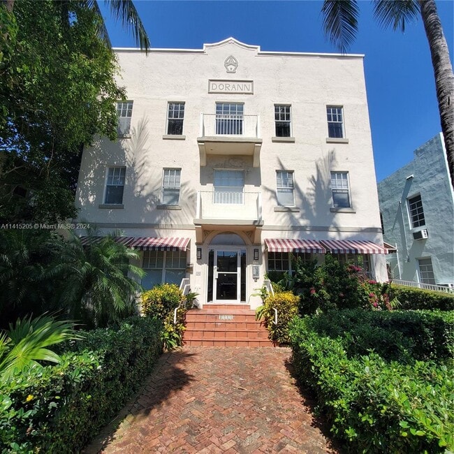 Building Photo - 1244 Pennsylvania Ave