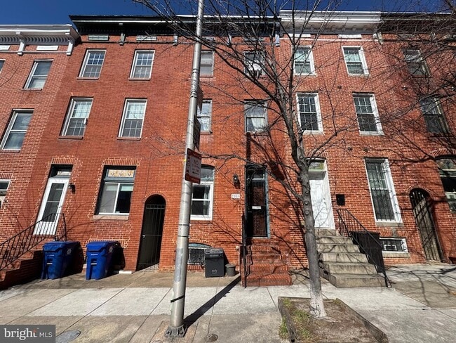 Photo - 2008 E Lombard Street Unit Townhome