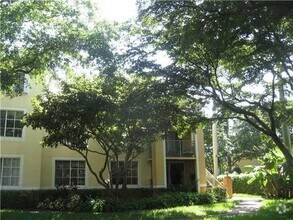 Building Photo - 110 Yacht Club Way