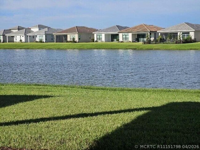 Building Photo - 12130 Fortezza Way