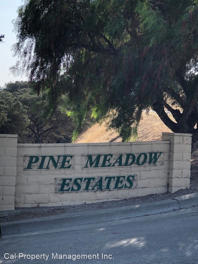 Foto del edificio - 4 br, 2 bath House - 51520 Pine Creek Place