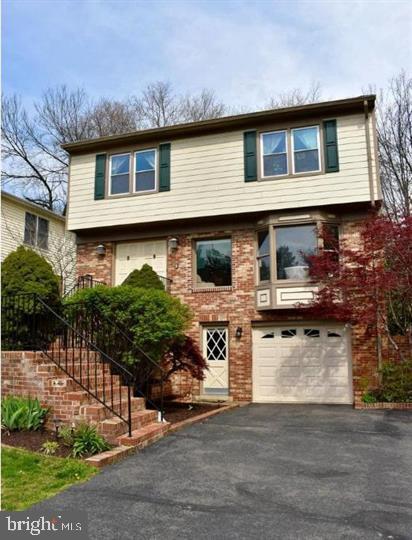 Foto del edificio - 6856 Chelsea Rd
