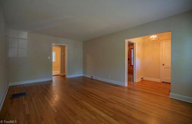 Foto del edificio - Beautiful 3/ 1 Home for Rent!