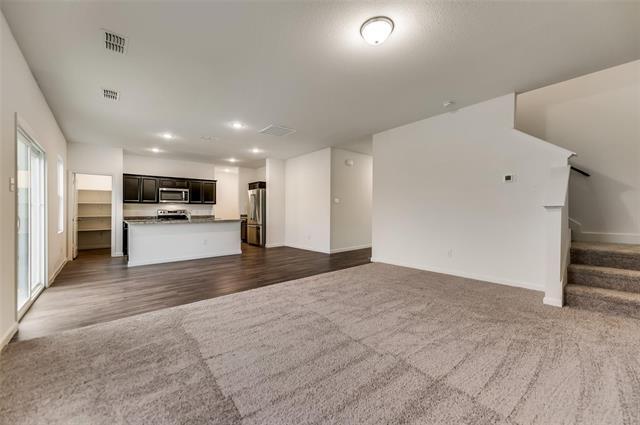 Foto del edificio - 828 Peach Tree Ln