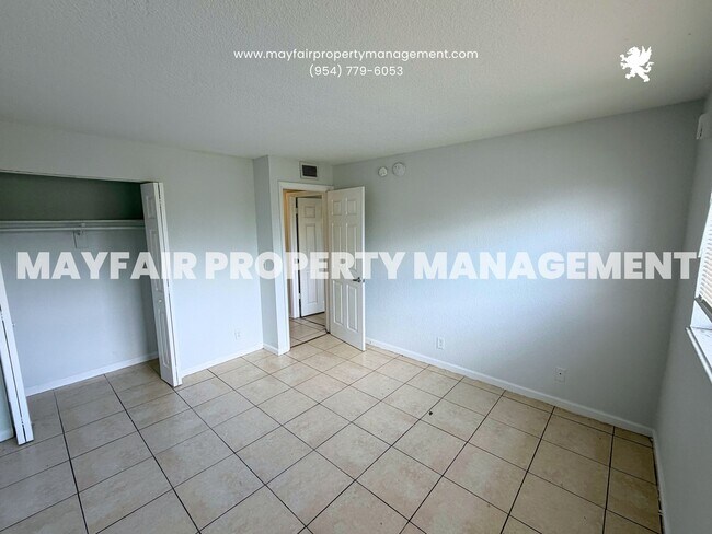 Foto del edificio - 4160 NW 21st St