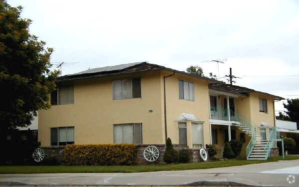 Foto del edificio - 883 Blair