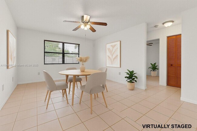 Foto del edificio - 11909 SW 48th Ct