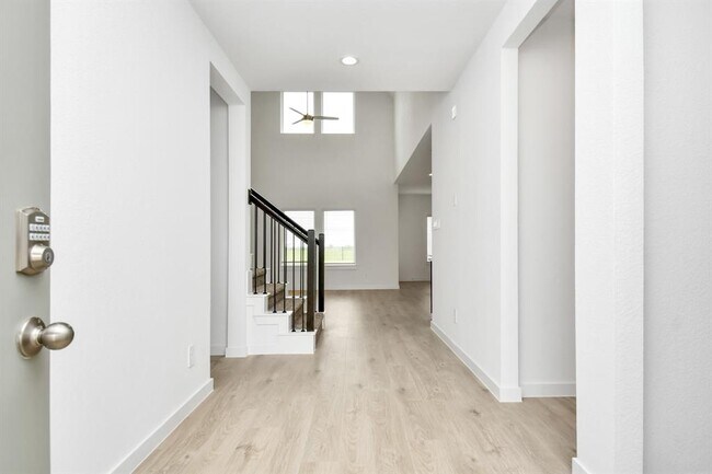 Foto del edificio - 3843 Pierce Pl Ln