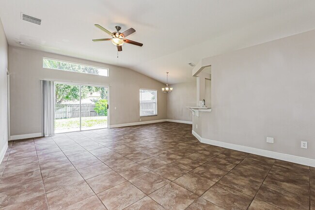 Building Photo - 10428 Hunters Haven Blvd