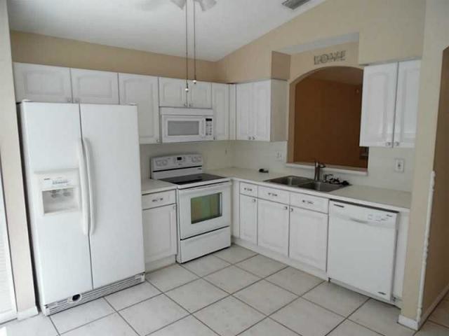 Foto del edificio - 7273 Burgess Dr