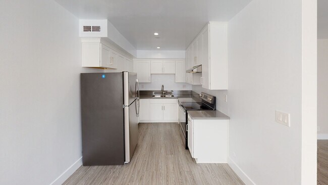 Interior Photo - Canterbury Apartments