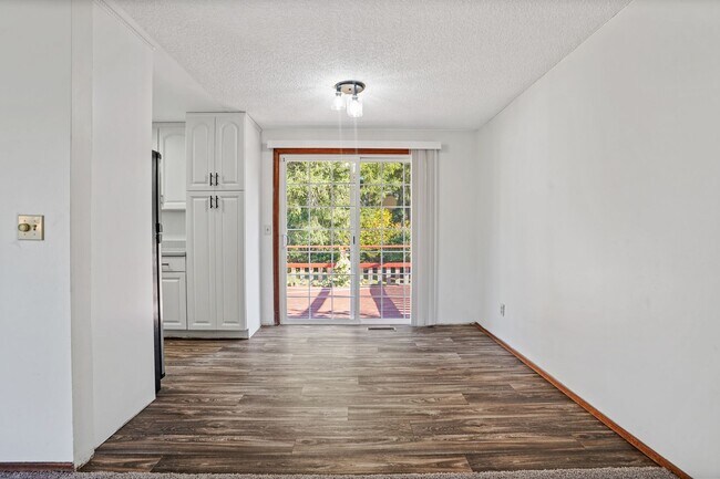 Foto del edificio - Gem of a Remodeled Home