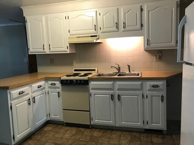 Foto del edificio - 152 E 5th St