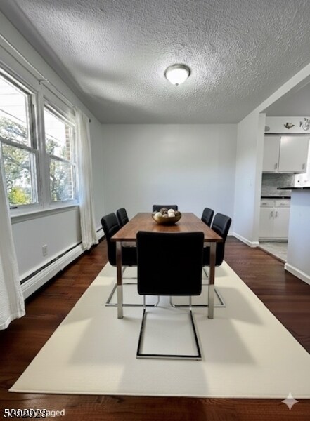 Building Photo - 410 W Munsell Ave