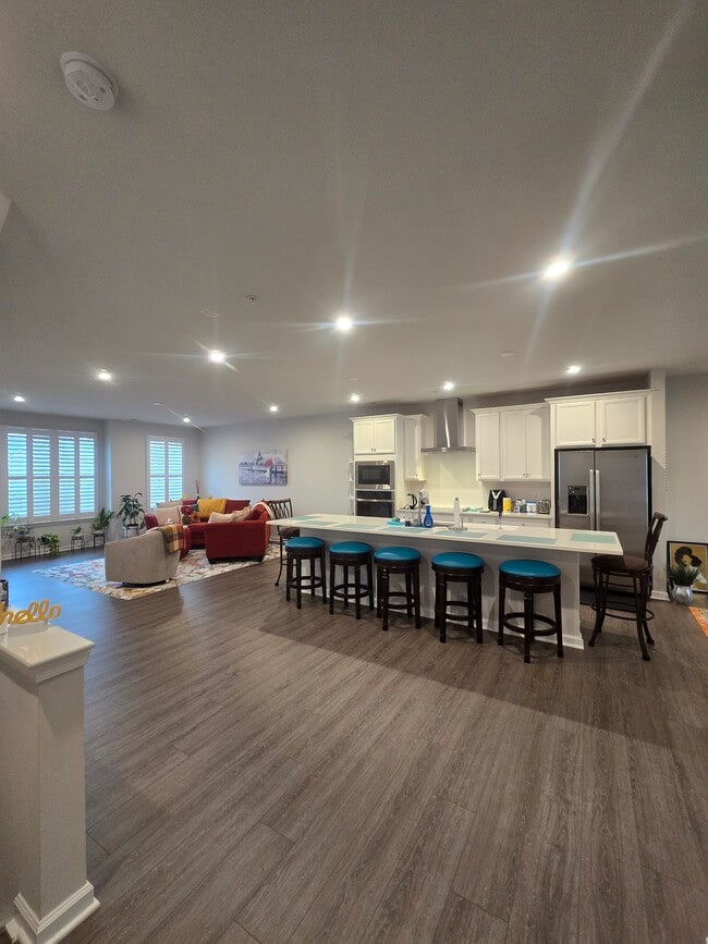 Foto del edificio - 9227 Magellan Pkwy