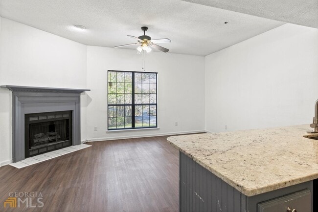 Building Photo - 3056 Steeplechase Dr