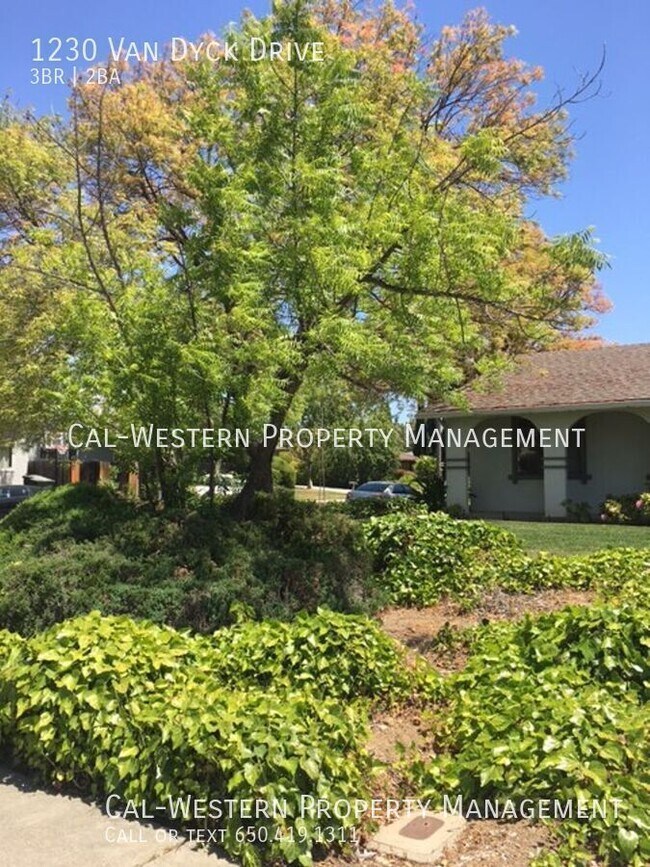 Building Photo - 1230 Van Dyck Dr