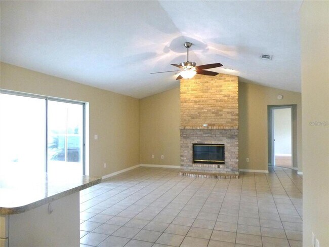 Foto del edificio - 3272 SE 56th Terrace