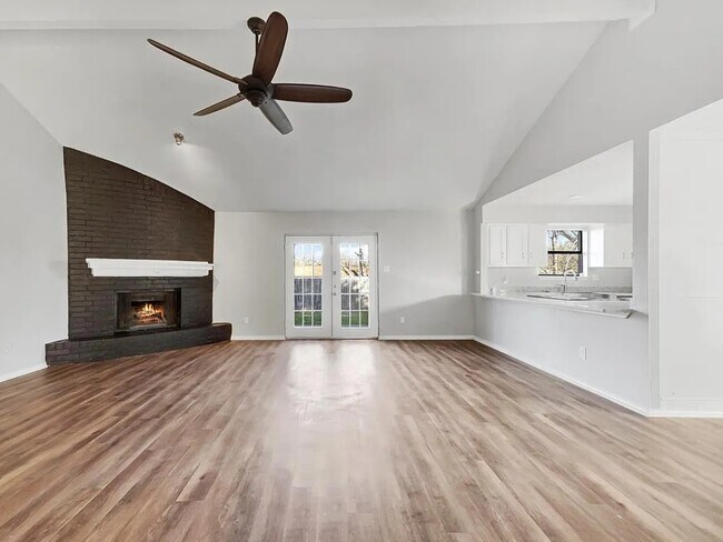 Building Photo - 6213 Autumn Springs Dr