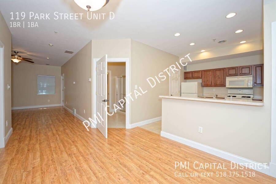 Primary Photo - 119 Park St