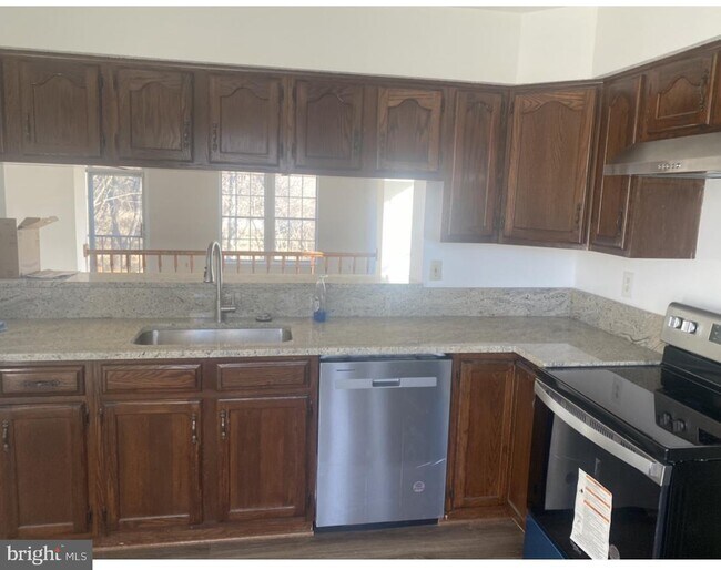 Building Photo - 4569 Kingscup Ct