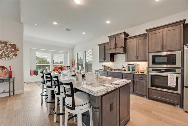 Foto principal - 1042 Elmwood Dr