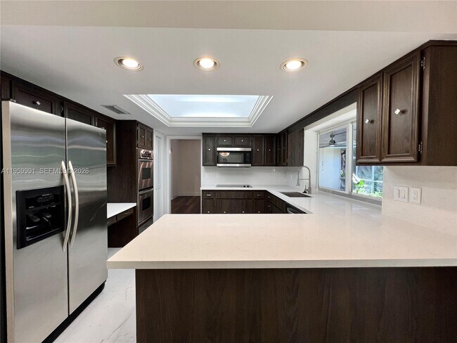 Foto del edificio - 4350 Palmarito St