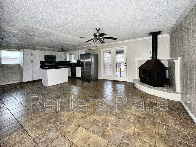 Foto del edificio - 302 N Wortman Ave