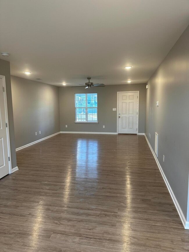 Building Photo - 2452 Feathersound Wy