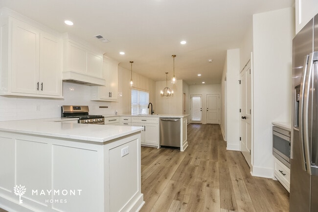 Building Photo - 16312 Lamarche Dr