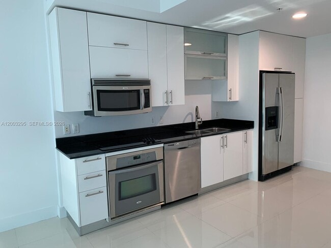 Foto del edificio - 60 SW 13th St