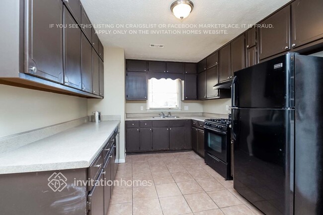 Building Photo - 105 Mountain View Cir