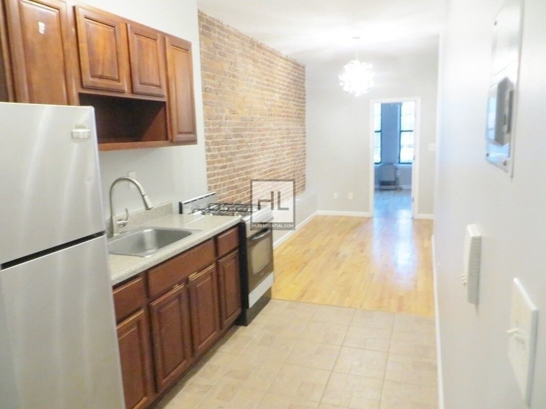 Foto principal - 20 COVERT STREET 3R