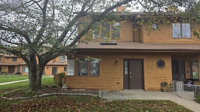 Building Photo - 90 Northrup Dr
