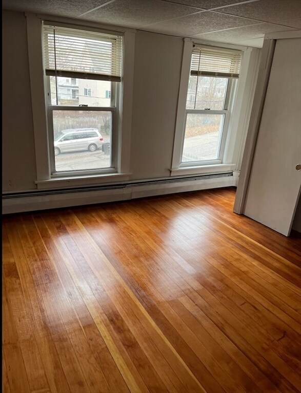 Primary Photo - 40 Moran St