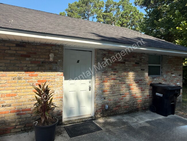 Foto del edificio - 12461 Wardline Rd