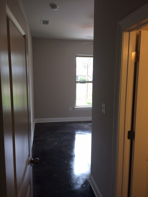 Foto del edificio - 709 S Cypress St