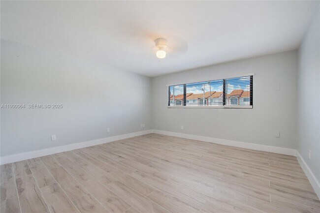 Foto del edificio - 7424 SW 106th Pl