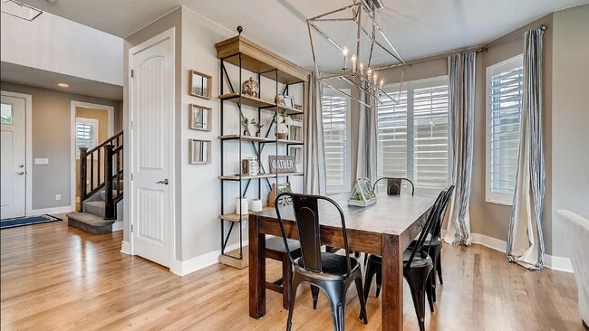Foto del edificio - 10001 Tall Oaks St