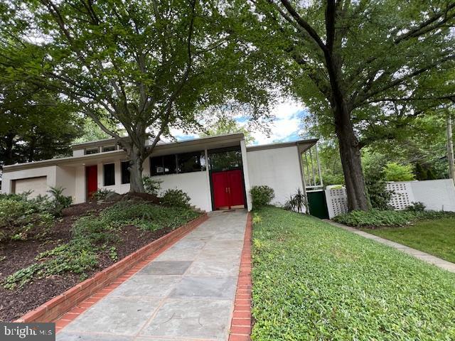 Foto del edificio - 2871 Tilden St NW